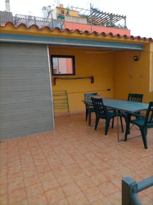 Villa Preciosa Casa De 2 Pisos A 50 Metros De La Playa Canet De Mar Exterior foto